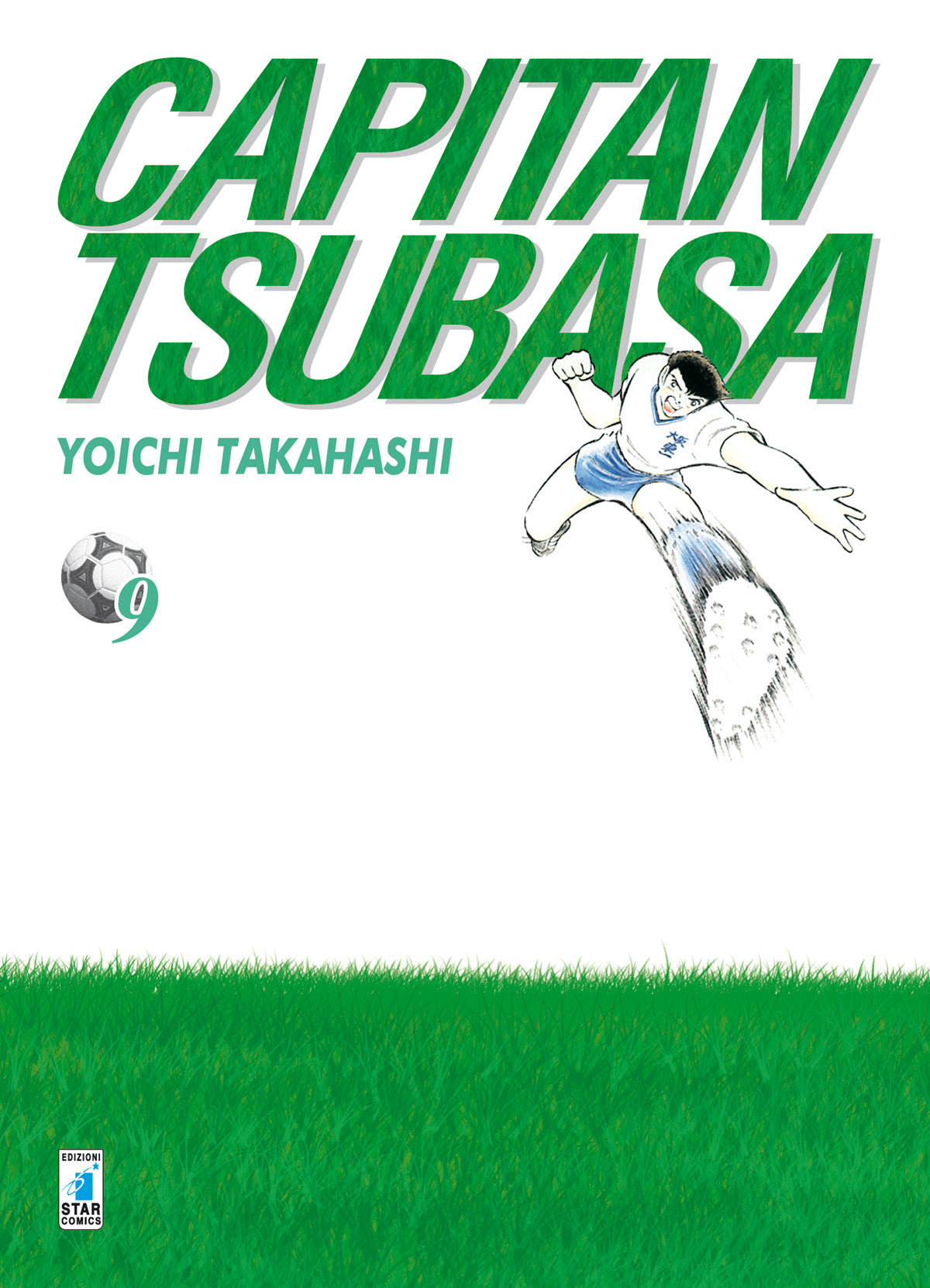 Copertina del nono volume del manga Capitan Tsubasa, edito da Star Comics, con sfondo bianco, un prato d'erba verde in basso e il protagonista Tsubasa Ozora ritratto in un salto dinamico a mezz'aria mentre calcia con vigore, mostrando la suola dello scarpino bullonato in primo piano.