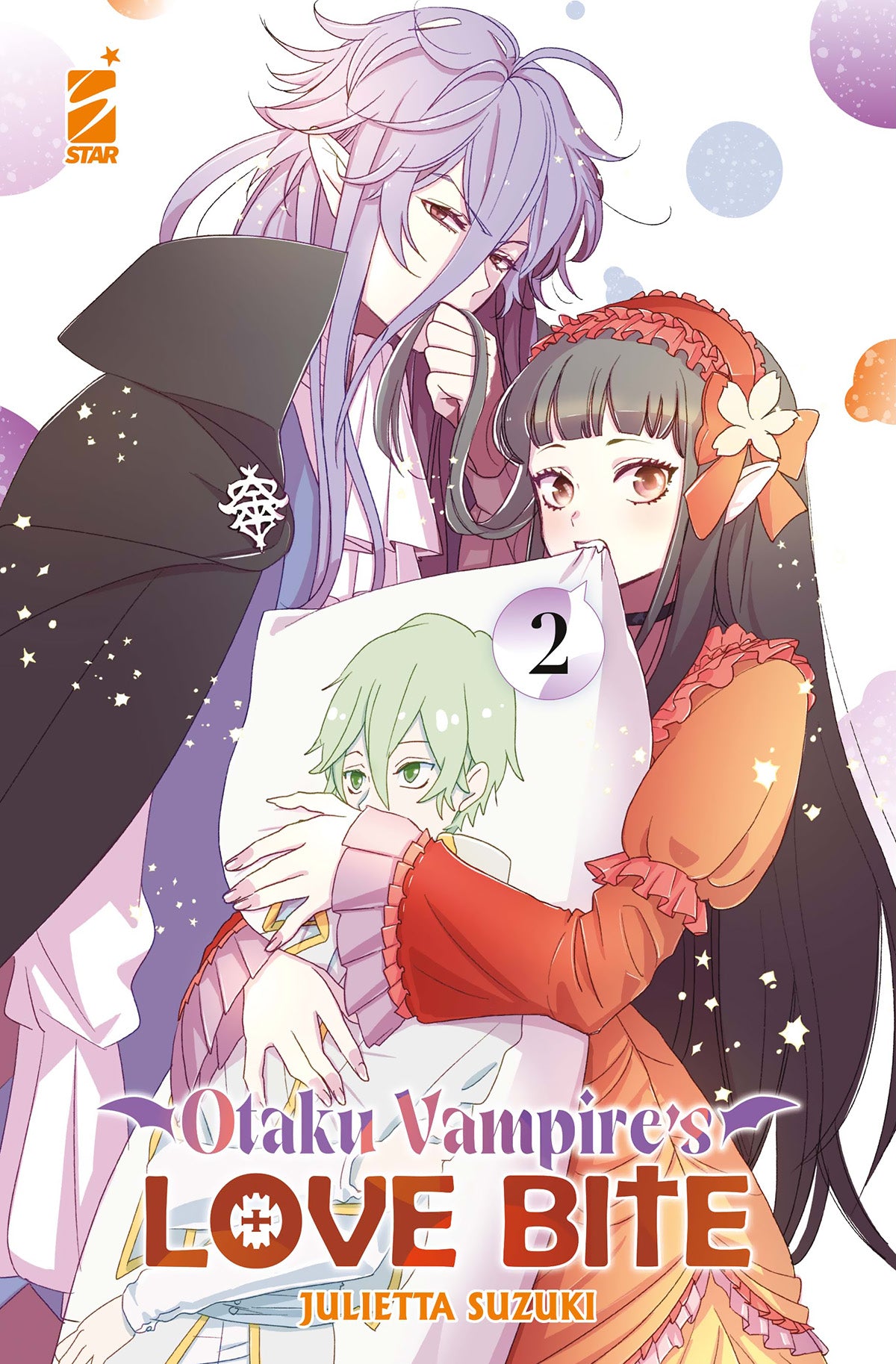 Copertina del manga "Otaku Vampire's Love Bite Vol. 2" (Star Comics). Una ragazza bruna in abito vittoriano abbraccia un cuscino (dakimakura) con un ragazzo biondo, mentre un vampiro dai capelli viola la osserva alle spalle.