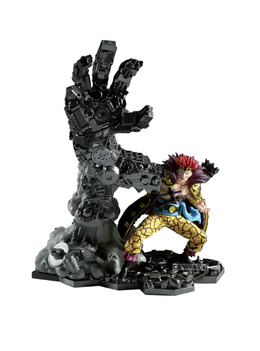 Figure di Eustass Kid da One Piece; il personaggio ha capelli rossi a cresta e un ghigno aggressivo, indossa pantaloni gialli maculati e un mantello scuro, mentre evoca un gigantesco braccio fatto di rottami metallici neri e ingranaggi.