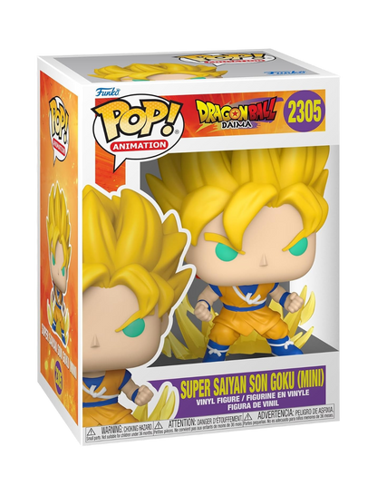 Confezione originale del Funko POP! Animation numero 2305 dedicato a Super Saiyan Son Goku (Mini) dalla serie Dragon Ball Daima. La figure all'interno della scatola mostra il piccolo Goku in posa da combattimento, con i capelli biondi sparati verso l'alto tipici della trasformazione, gli occhi chiari e la classica tuta arancione e blu, circondato da un'aura dorata stilizzata ai suoi piedi.