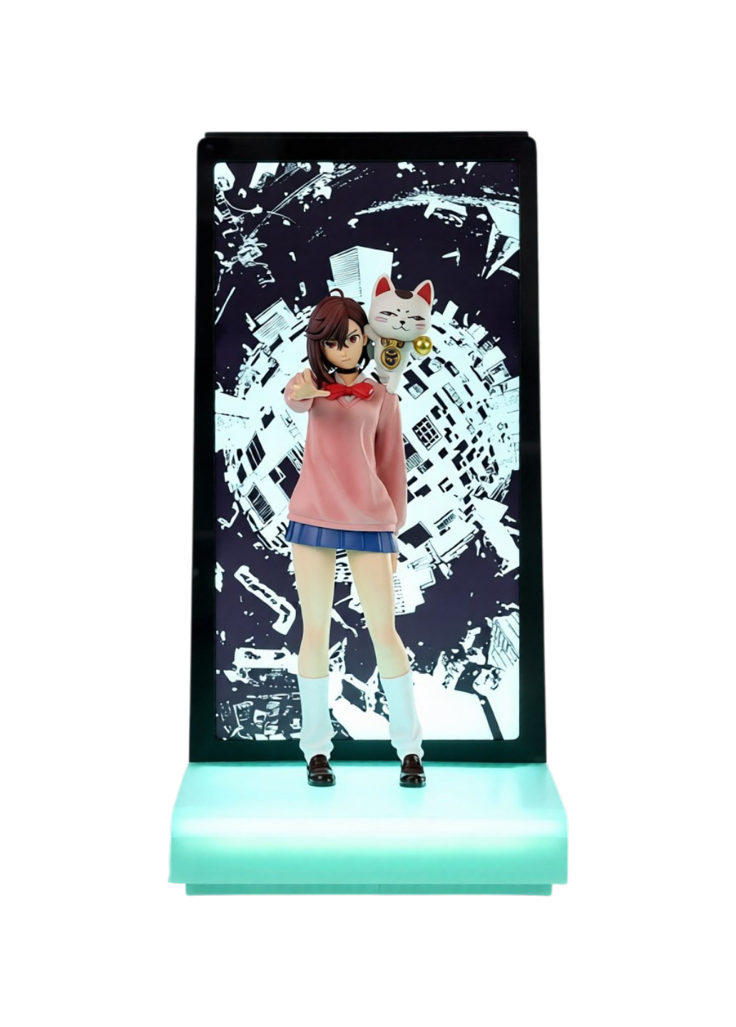 Figura espositiva di Momo Ayase da Dandadan per la linea Neon di Tsume Art. La statua ritrae Momo in divisa scolastica con maglione rosa e gonna blu con la mano tesa in avanti e Nonna Turbo in forma di gatto sulla spalla, inserita in un box espositivo con base illuminata da LED verde acqua e sfondo bianco e nero con palazzi urbani distorti.
