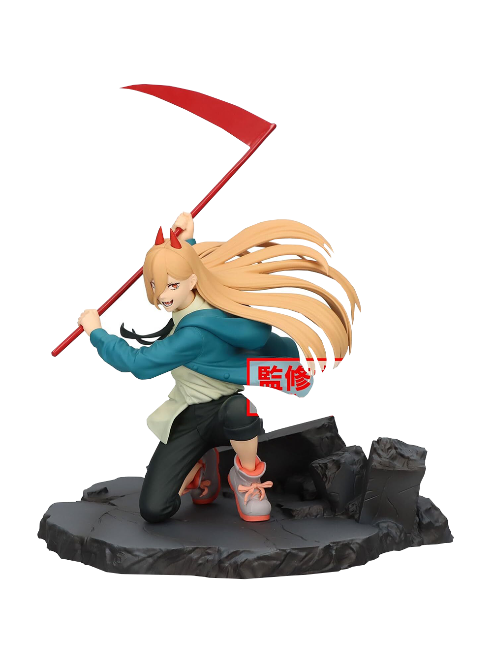 La figure di Power (Vibration Stars) inginocchiata su macerie scure, mentre brandisce una grande falce rossa sopra la testa con un sorriso feroce e i capelli biondi al vento.