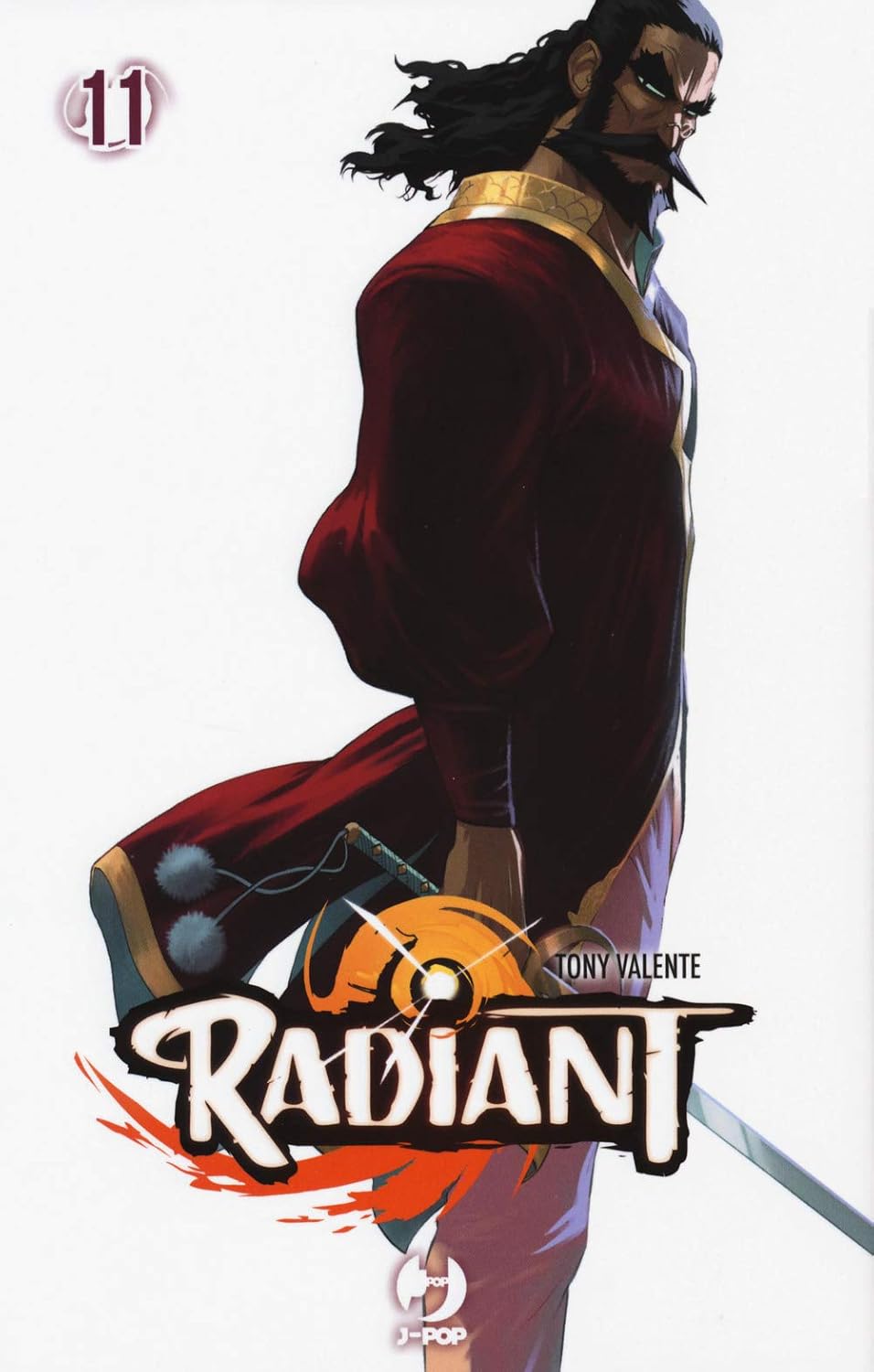 Copertina dell'undicesimo volume del manga Radiant, raffigurante il Capitano Dragunov di profilo, un uomo alto e imponente con barba scura, lungo mantello rosso e una spada al fianco.