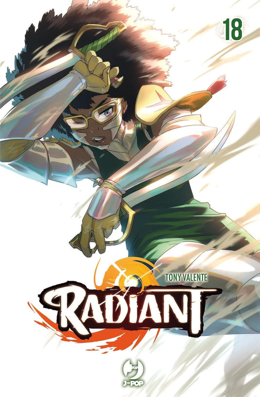 Copertina del diciottesimo volume del manga Radiant, raffigurante una ragazza con occhiali e folti capelli scuri in una posa dinamica d'attacco mentre impugna due spade.