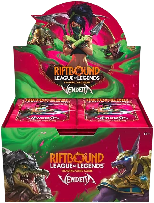 Display box aperto da 24 buste d'espansione in lingua inglese del gioco di carte 'Riftbound: League of Legends Trading Card Game' per il set Vendetta. Il box di colore magenta e verde mostra sulla testata la campionessa Akali in posa da combattimento e sul fronte le illustrazioni dei campioni Renekton e Nasus.