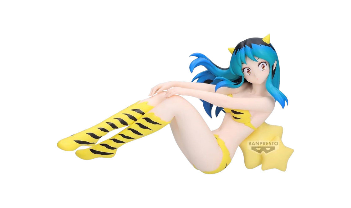 Figure di Lamù da Urusei Yatsura con il classico bikini tigrato e stivali alti, seduta in posa rilassata accanto a due stelle gialle.